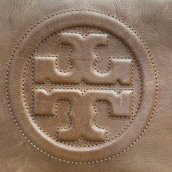 Tory Burch Bombe Reva Clutch - Picture 2 of 10